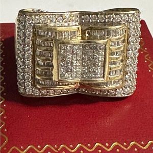 💎 14K Solid Yellow Gold Diamond  Men's Ring Size 12.  15.8 Grams